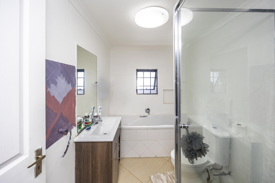 3 Bedroom Property for Sale in Beacon Bay Eastern Cape